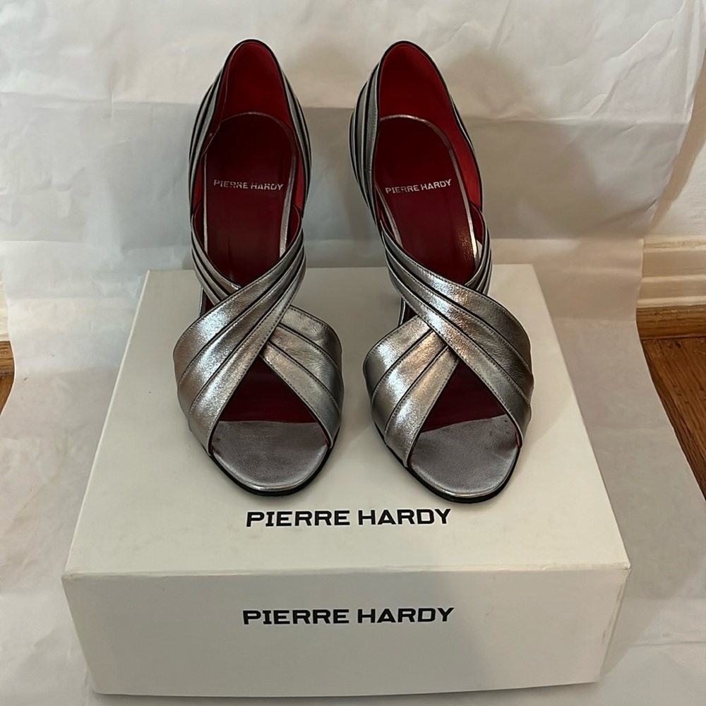 PIERRE HARDY Silver Heel/Pump 38/8